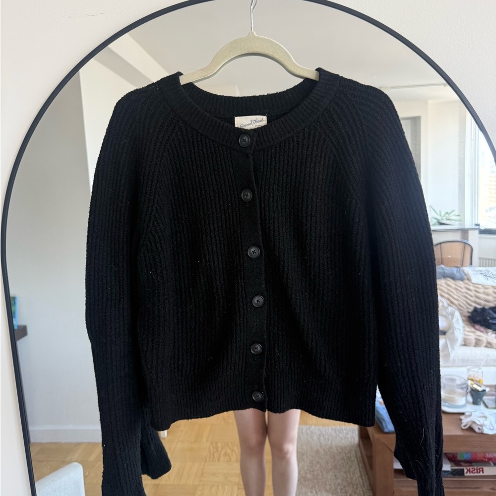 Universal Thread Black Ribbed Button-Front Cardigan